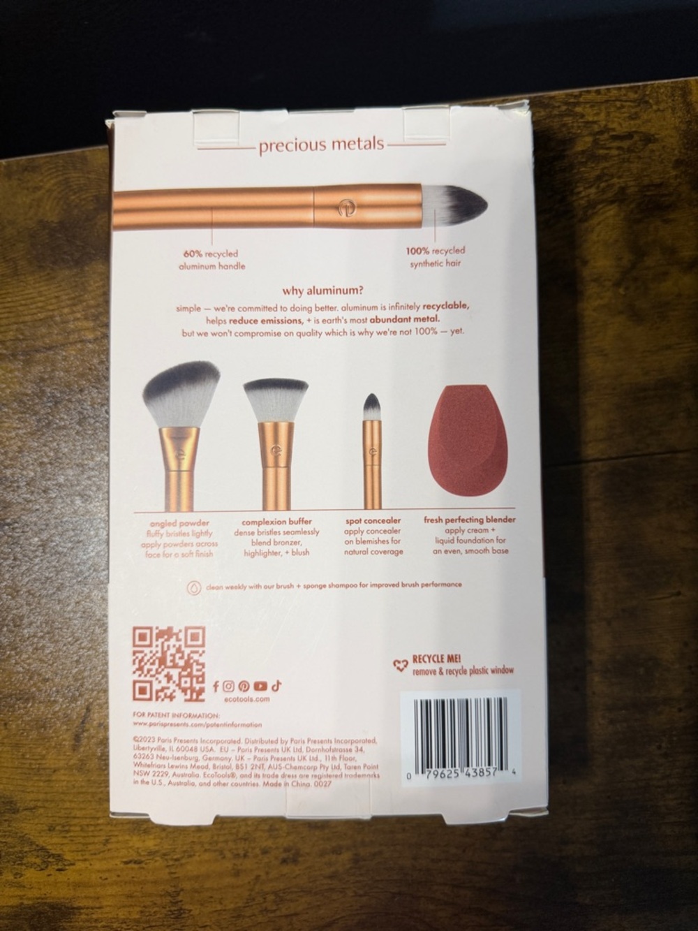 ECO TOOLS FACE BLENDS & SCULPT SET - Picture 3 of 5